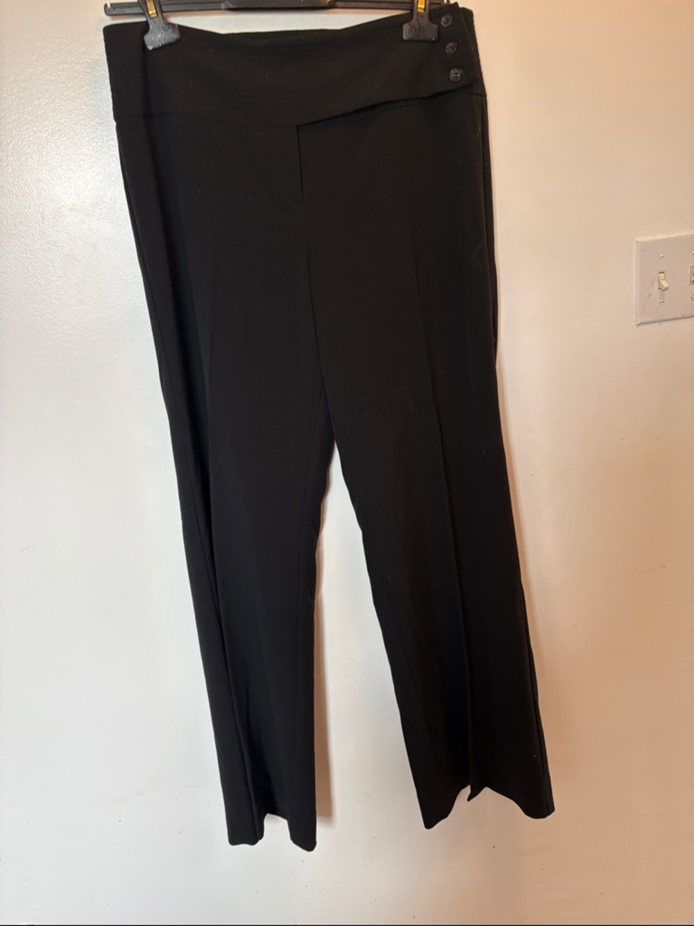 Margaret M Black Straight-Leg with zipper and 3 buttons